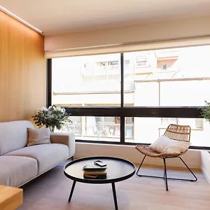 https://bravissimo-centre-modern-2-bedroom-apartment.catalonia-hotels.com